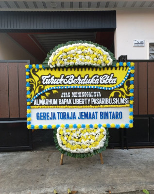 Papan Bunga Duka di Bilalang Dua
